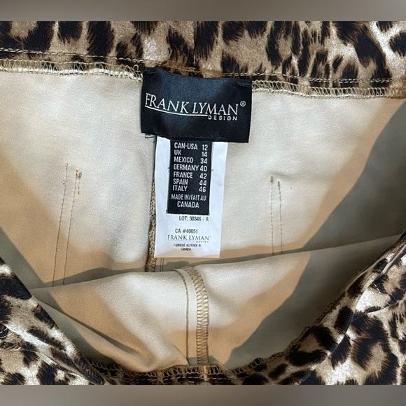 Frank Lyman Leopard Prints pants. - Picture 8 of 11